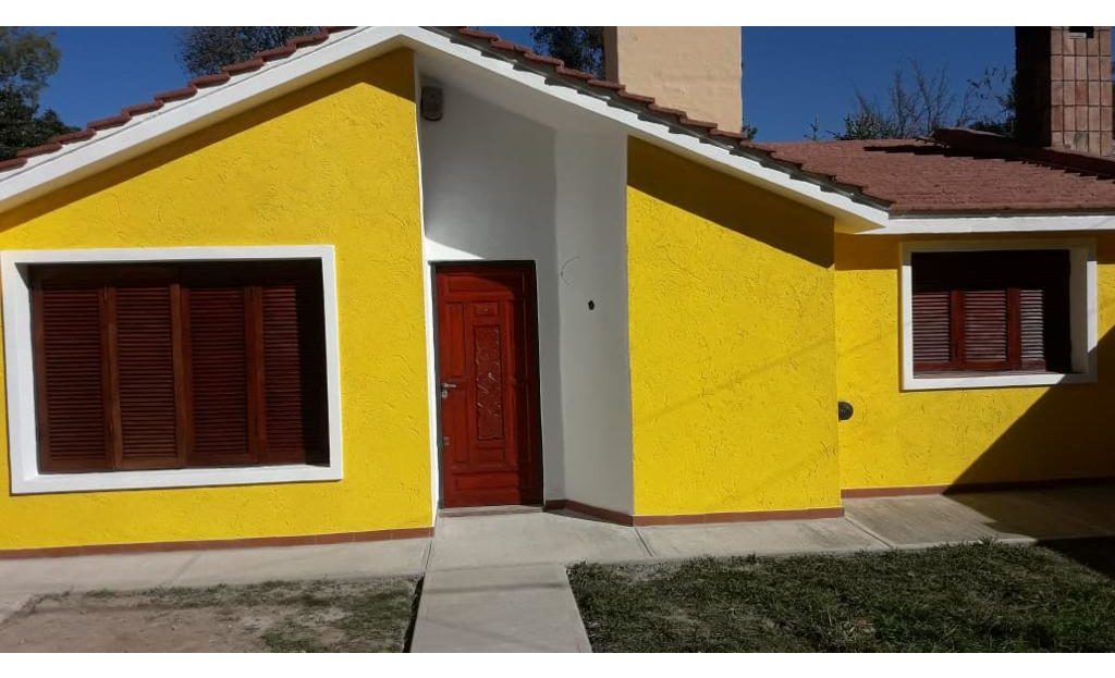 OPORTUNIDAD – VENDO CASA 3 DORM. B° PARQUE LATINO (Zona Sur) | Inmobiliaria  Olimpo